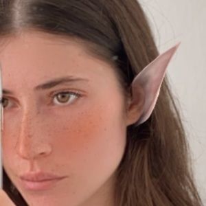 Meet your Posher, Lois